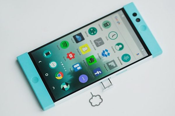 Nextbit Robin