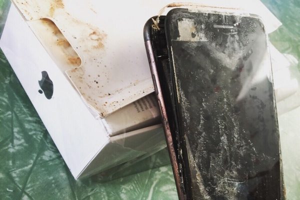 now the iPhone 7 is exploding