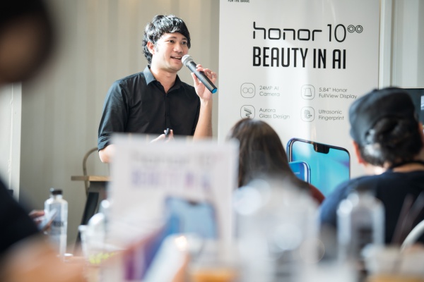 Exclusive Trip : Beauty in AI with Honor 10