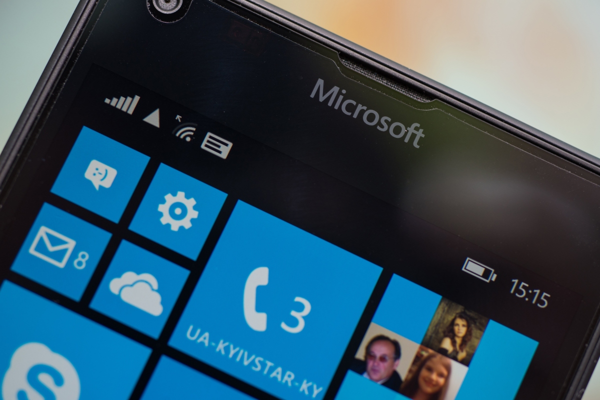 Microsoft to end Windows 10 Mobile updates and support in December