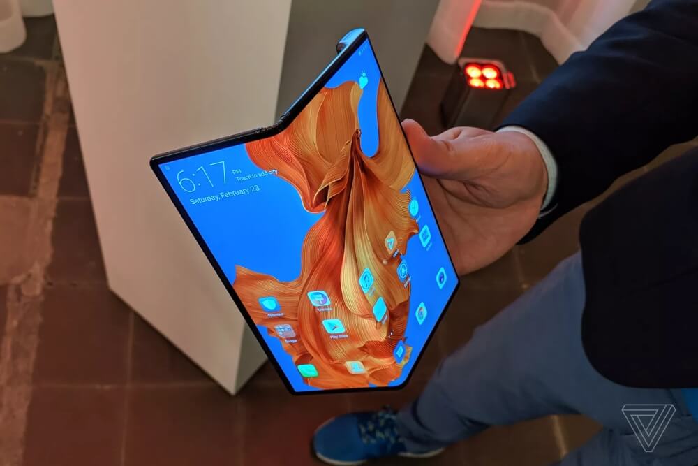 Huawei Mate X arrives with foldable screen and 55W SuperCharge