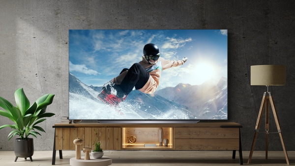 5 reasons to have an Ultra Big TV at home